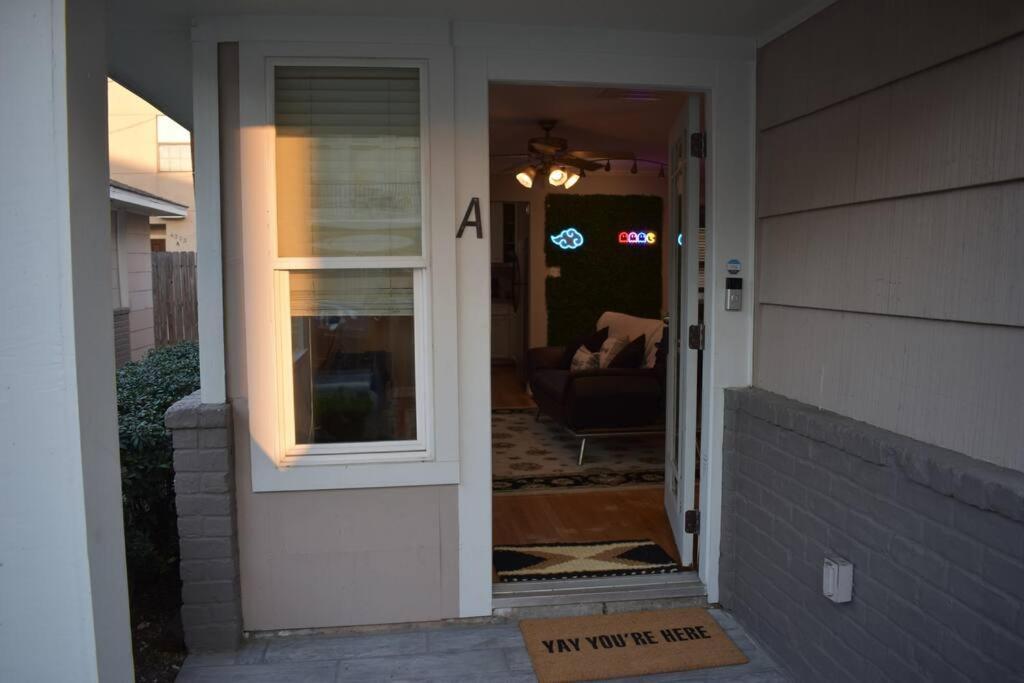 شقة Townhouse Near Midtown هيوستن المظهر الخارجي الصورة